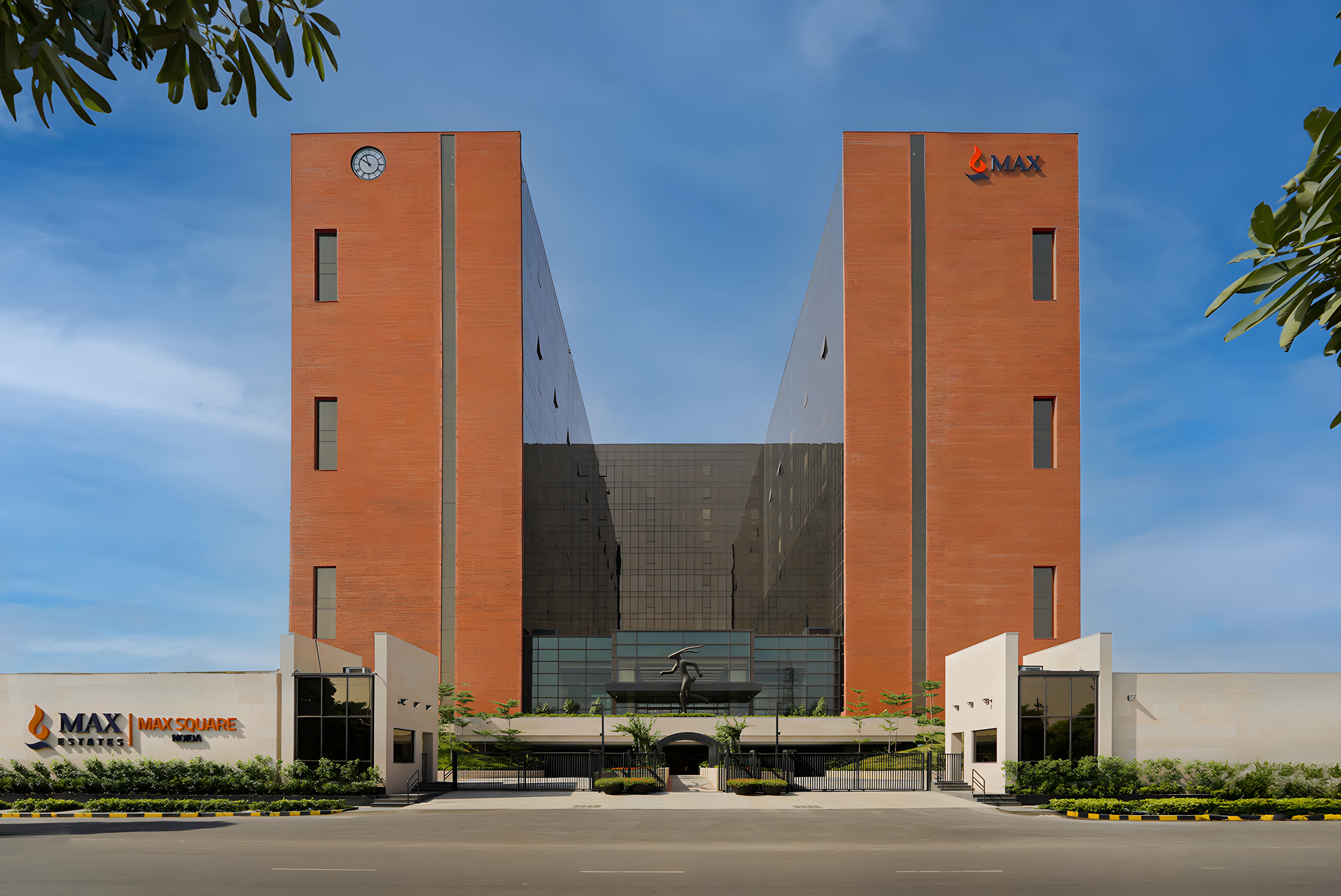 Max Square - Integrated Retail and Office Destination